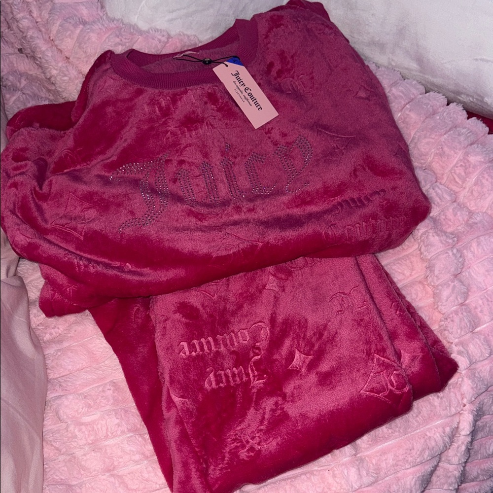 Juicy Couture Pink Velour sleep set